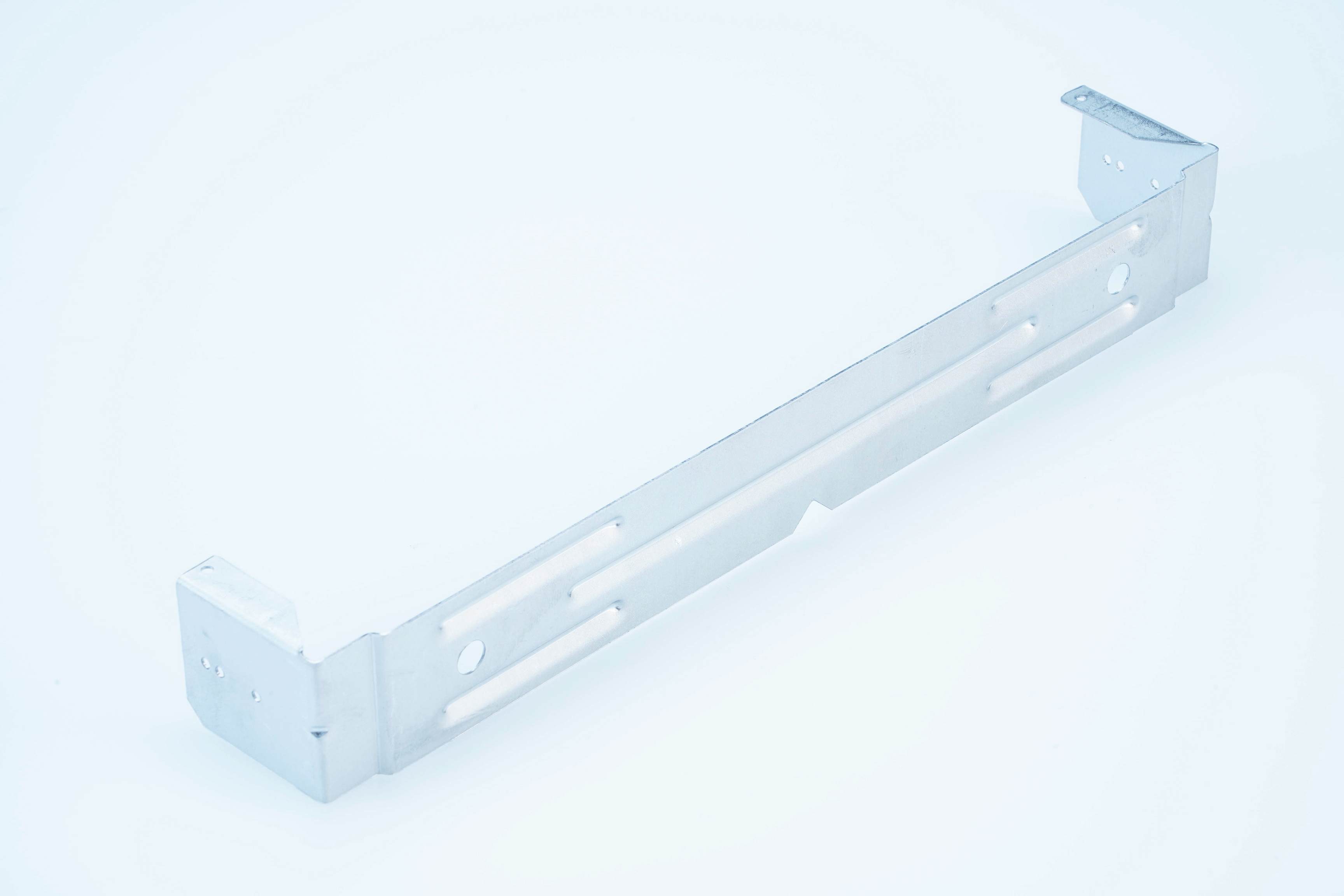 Whirlpool fixation 481240449602 pour hotte whirlpool akr759ix 857875901000