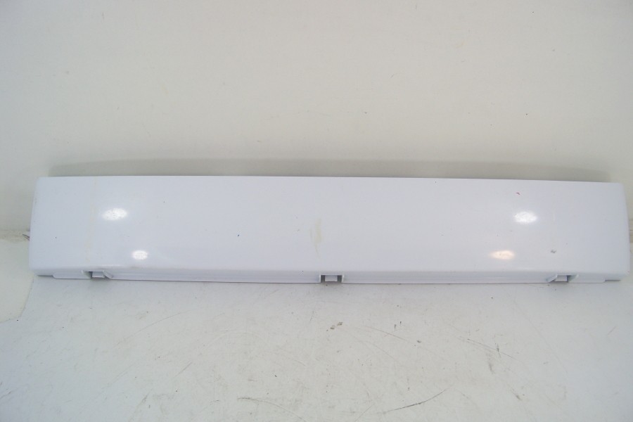 Hotpoint ariston plinthe blanche aqualtis 2008 c00272625 pour lave-linge aq9d691ueuva