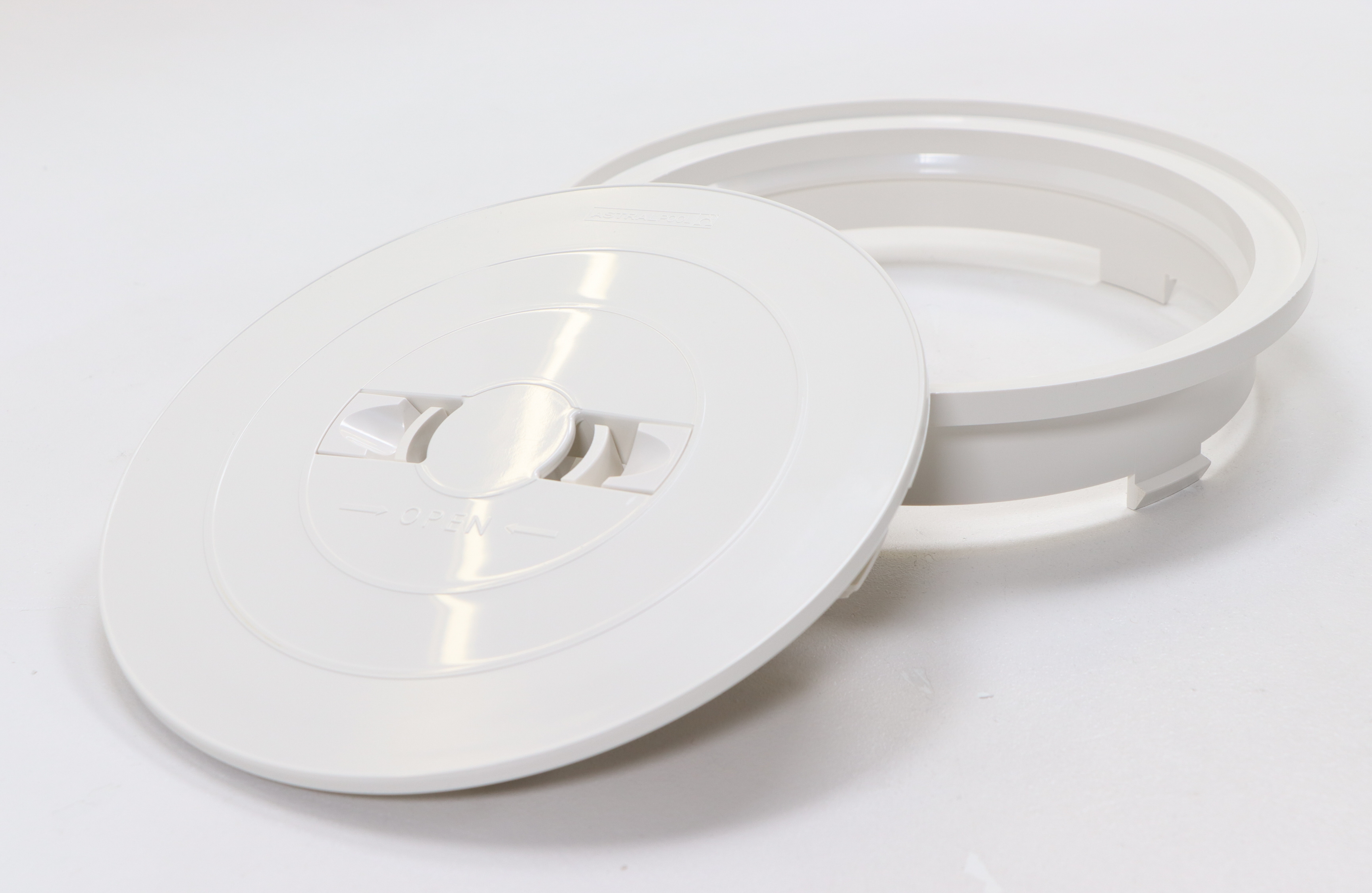 Couvercle + cadre rond skimmer - petits 4402010507