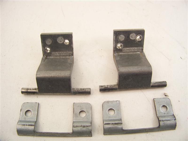 Ariston charniere hublot (30912) c00020024 pour lave-linge ariston al748tx 80084240000