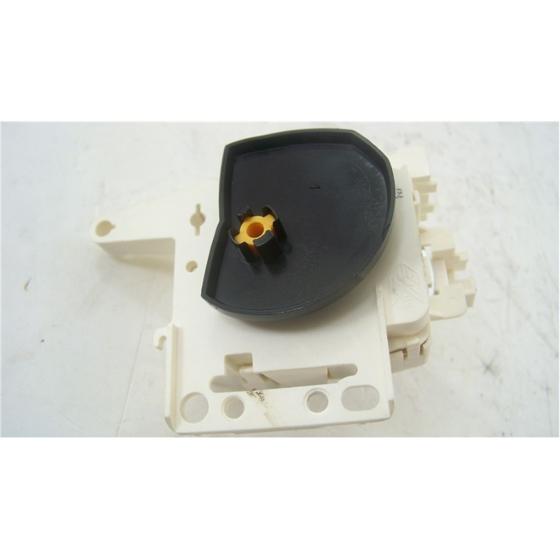 Brandt entraineur as6020472 pour lave-linge wot24352ff