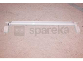 Bordure arriere de clyatte 4521640001