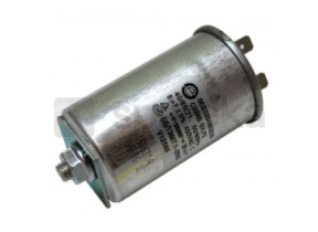 Condensateur (8uf) 00330506020