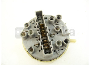 Inter.de niveau 85/40 165/110 1974944