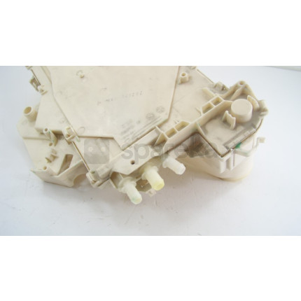 Distributeur de détergent