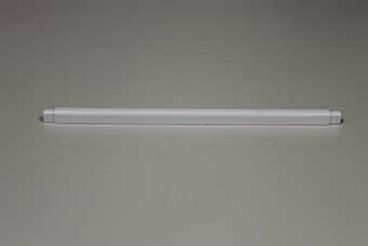 Indesit profilé blanc 406x19x165 mm c00075195 pour réfrigérateur indesit caa55nfsuk