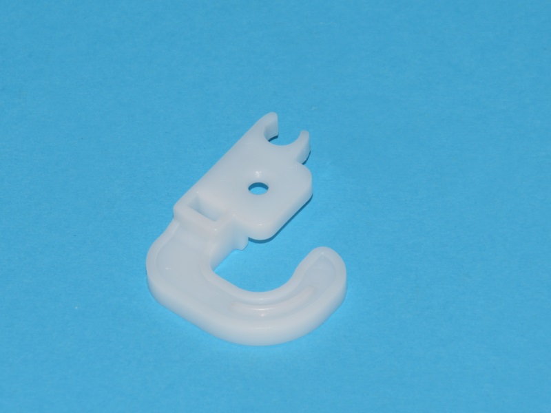 Gorenje porte catch r 070 798508 pour réfrigérateur gorenje rb390n4ac20 736697