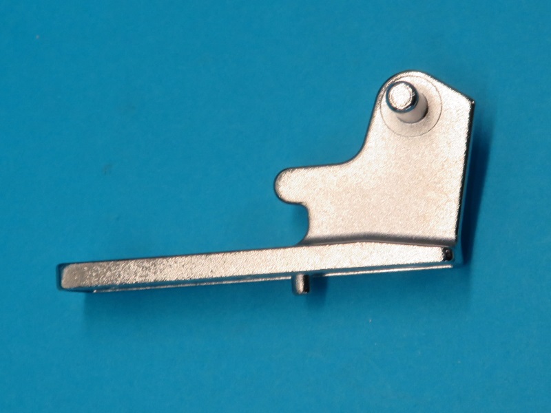 Wolkenstein charniere inferieure hk1057037 pour refrigerateur kgk180a 21462